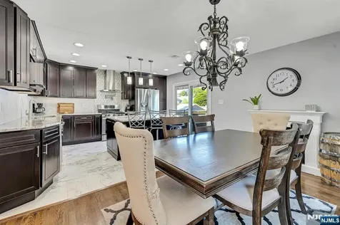 633 Lake Avenue Lyndhurst NJ 07071