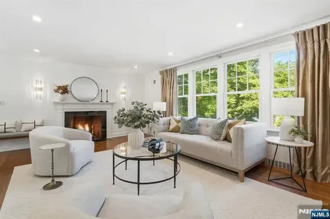 62 Jacobus Avenue Little Falls NJ 07424