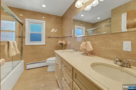 10 Shaw Road Woodcliff Lake NJ 07677
