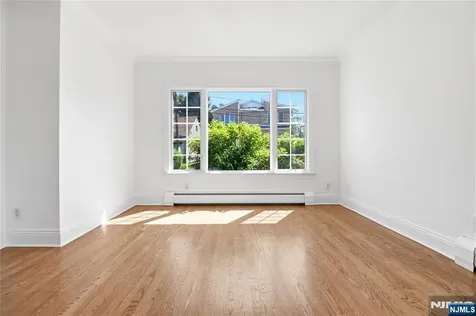519 Summit Avenue Fort Lee NJ 07024