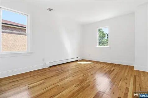 519 Summit Avenue Fort Lee NJ 07024