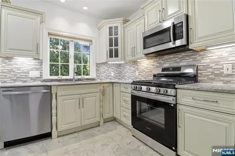 519 Summit Avenue Fort Lee NJ 07024