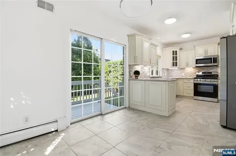 519 Summit Avenue Fort Lee NJ 07024