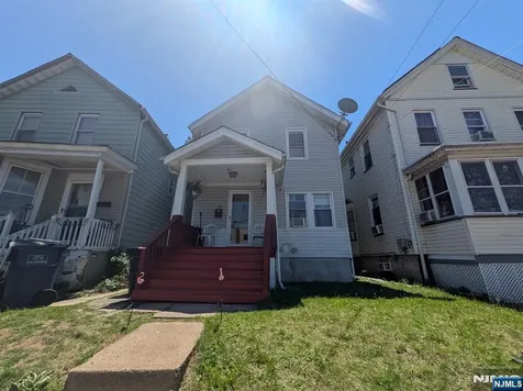143 Atlantic Street Hackensack NJ 07601