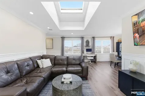 779 Riverside Avenue Lyndhurst NJ 07071