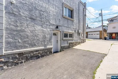 87 Macarthur Avenue Garfield NJ 07026