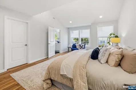 77B Chestnut Street Lodi NJ 07644