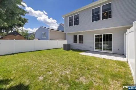77B Chestnut Street Lodi NJ 07644