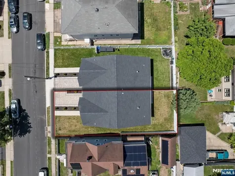 77B Chestnut Street Lodi NJ 07644