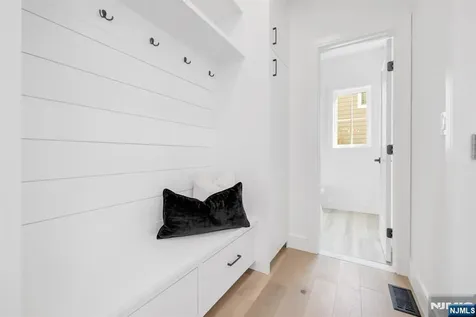 12 Cameron Road Tenafly NJ 07670
