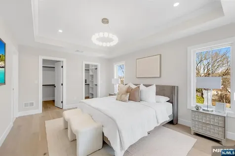 12 Cameron Road Tenafly NJ 07670