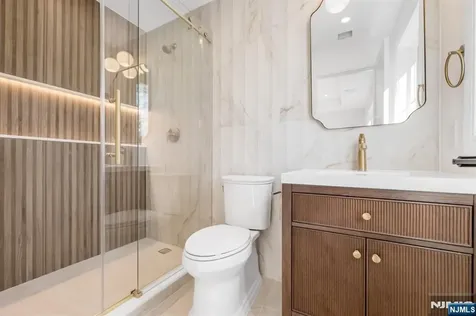 12 Cameron Road Tenafly NJ 07670