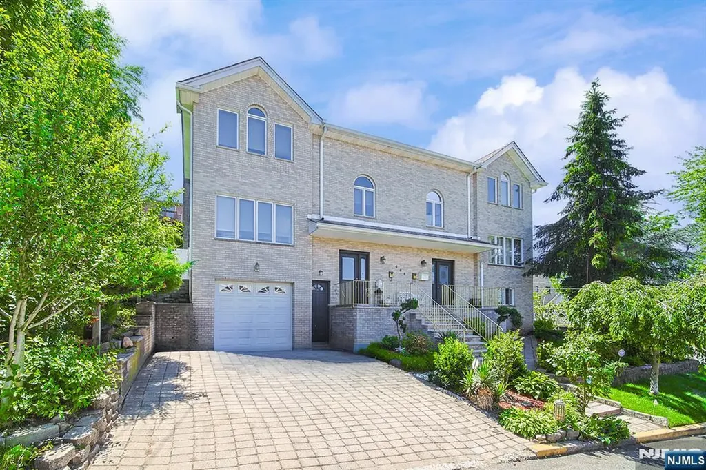 408 7th Street Palisades Park NJ 07650