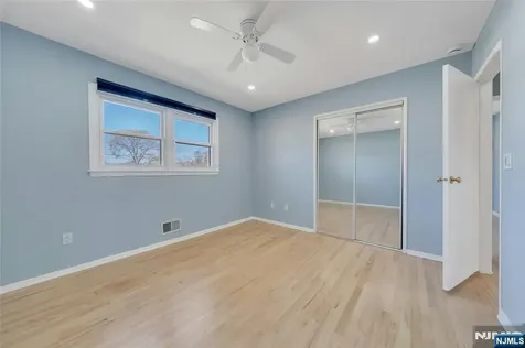 162 Grove Avenue Verona NJ 07044