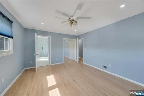 162 Grove Avenue Verona NJ 07044