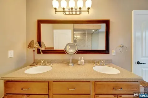 237 Cedar Lane River Vale NJ 07675