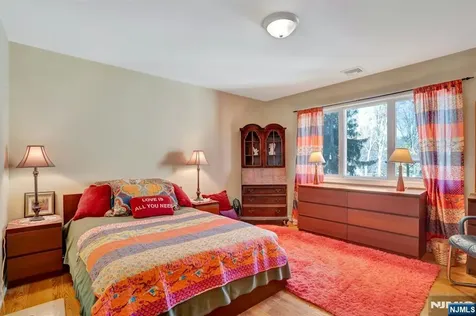 237 Cedar Lane River Vale NJ 07675