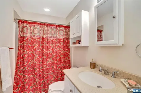 237 Cedar Lane River Vale NJ 07675