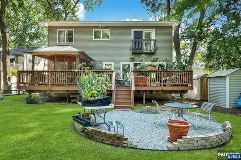 237 Cedar Lane River Vale NJ 07675