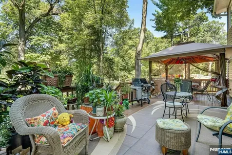 237 Cedar Lane River Vale NJ 07675
