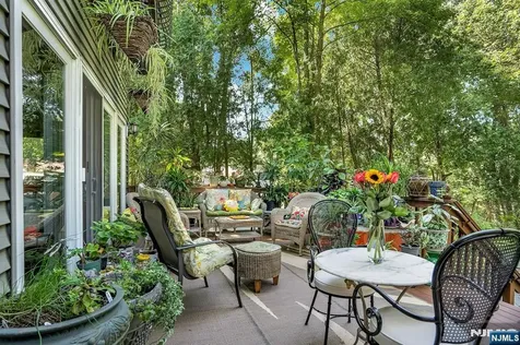 237 Cedar Lane River Vale NJ 07675