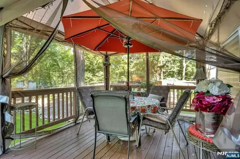 237 Cedar Lane River Vale NJ 07675