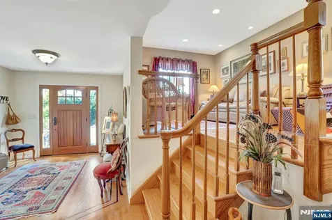 237 Cedar Lane River Vale NJ 07675
