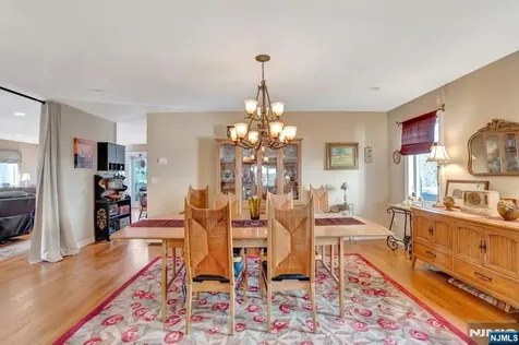 237 Cedar Lane River Vale NJ 07675