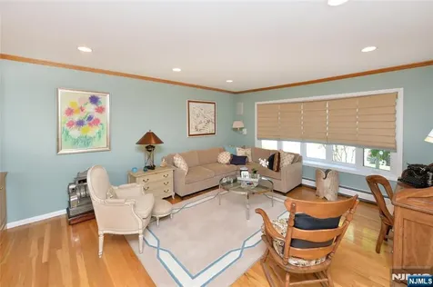 14-29 Lucena Drive Fair Lawn NJ 07410