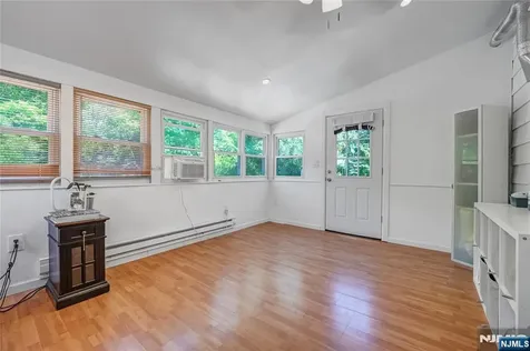 776 Maple Avenue Glen Rock NJ 07452