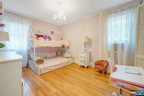 776 Maple Avenue Glen Rock NJ 07452