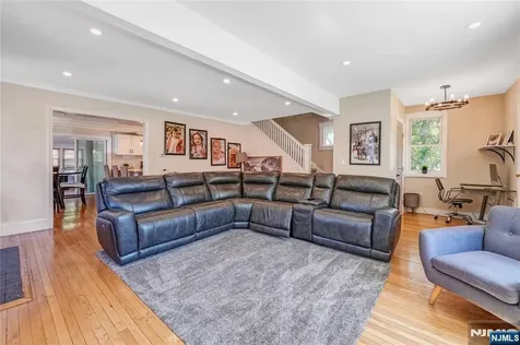 776 Maple Avenue Glen Rock NJ 07452