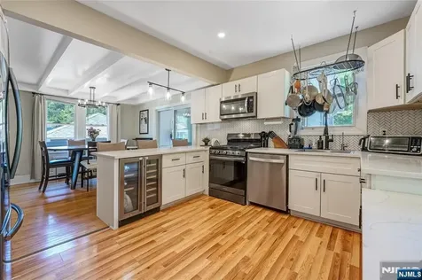 776 Maple Avenue Glen Rock NJ 07452