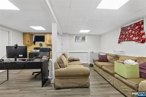 9 Memphis Avenue Nutley NJ 07110