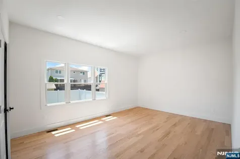 496 Central Avenue Carlstadt NJ 07072
