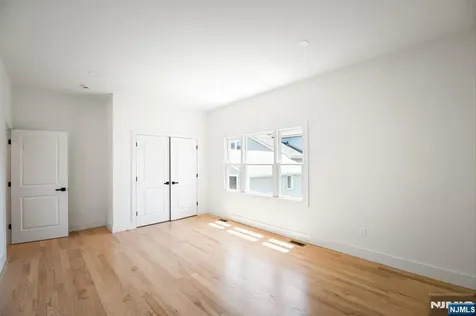 496 Central Avenue Carlstadt NJ 07072