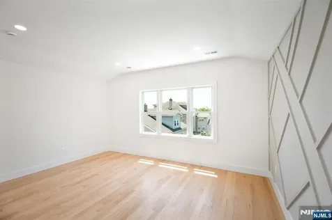 496 Central Avenue Carlstadt NJ 07072