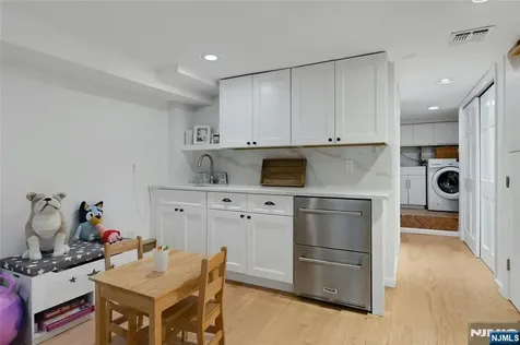 1008 Park Avenue Hoboken NJ 07030