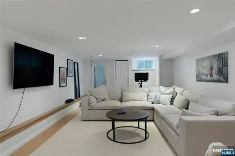 1008 Park Avenue Hoboken NJ 07030