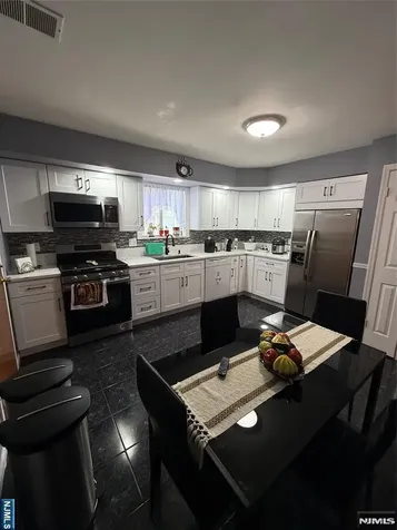 16 Wilson Avenue Kearny NJ 07032