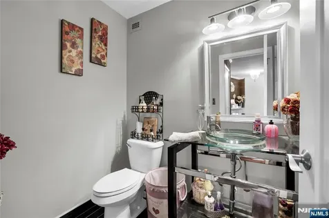 1 Claridge Drive Verona NJ 07044