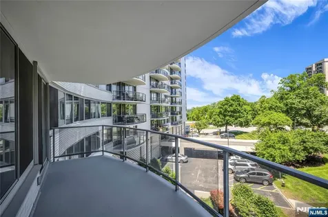 1 Claridge Drive Verona NJ 07044