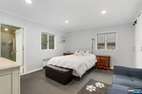 16 Summit Road Clifton NJ 07012