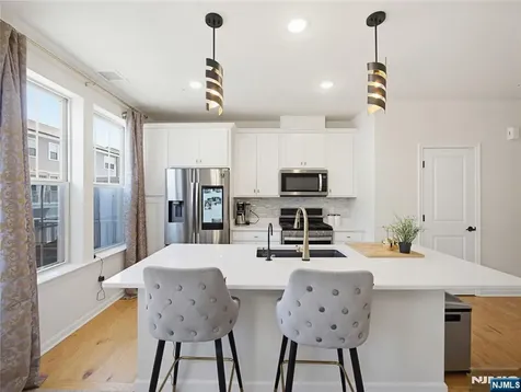 44 Leahy Drive Wood Ridge NJ 07075