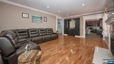 26 Stonehedge Drive Hardyston NJ 07460