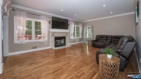26 Stonehedge Drive Hardyston NJ 07460