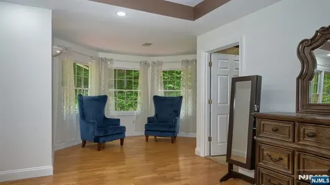 26 Stonehedge Drive Hardyston NJ 07460