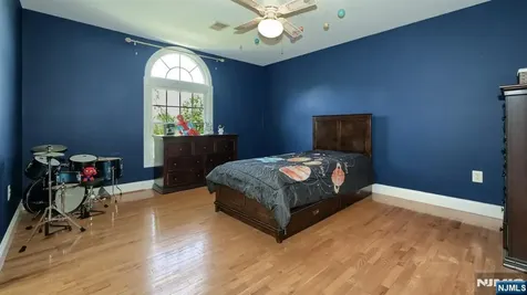 26 Stonehedge Drive Hardyston NJ 07460