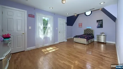 26 Stonehedge Drive Hardyston NJ 07460