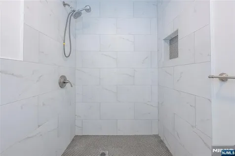 238 Van Avenue Pompton Lakes NJ 07442